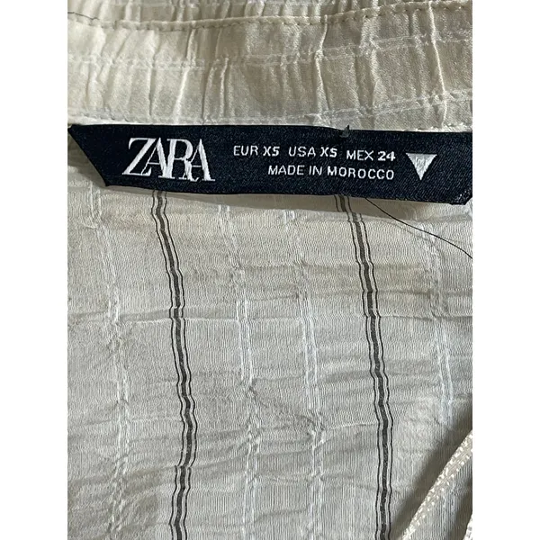 Zara Women's Cream Striped Crinkled Long Sleeve Cropped Blazer Shirt Top Size XS - Image 3