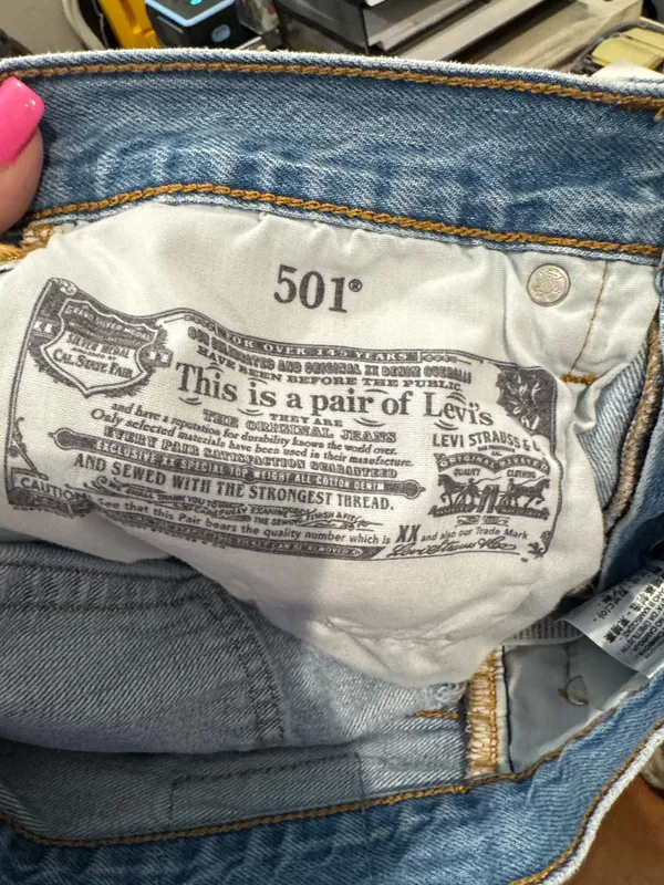 Levi’s 501 Denim Shorts - Image 7