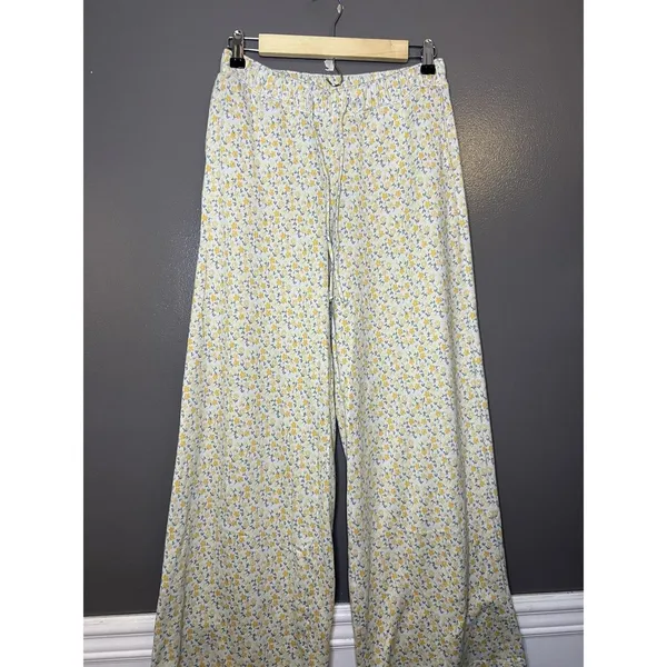 Gilly Hicks Pajama Pants Womens Medium White Floral Jersey Lounge Sleep Cozy - Image 2