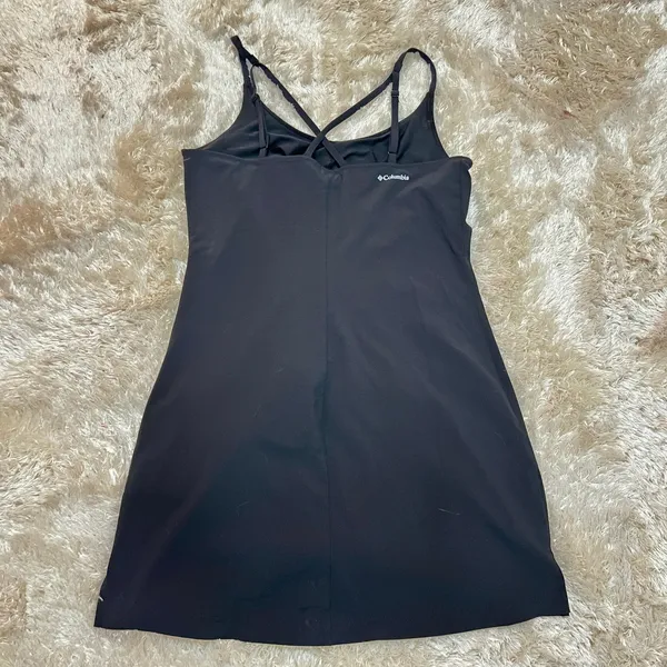 Columbia Performance Dress Small Black Outdoors Hiking‎ - Image 2