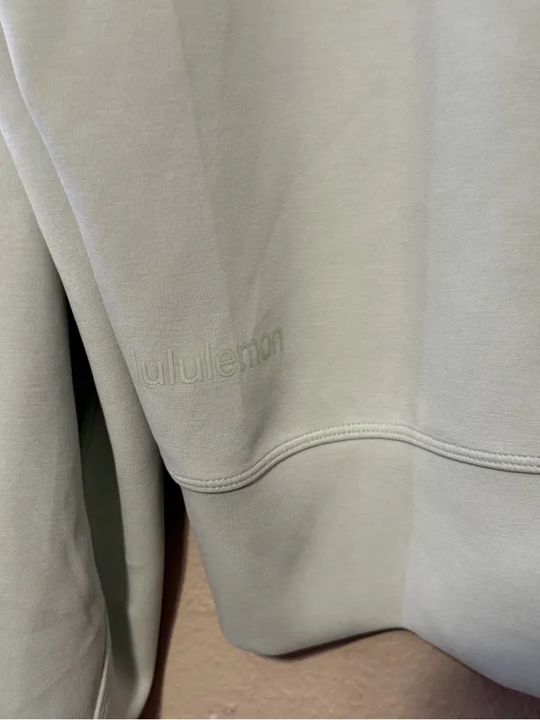 Lululemon Perfectly Oversized Cropped Crew Softstreme Size 6 - Image 6