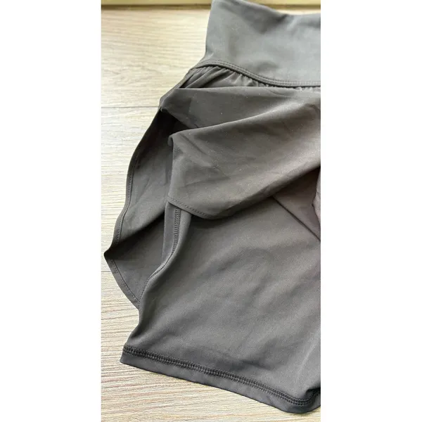 Halara Black High‎ Waisted 2-in-1 Flowy Active Shorts Women Large - Image 4