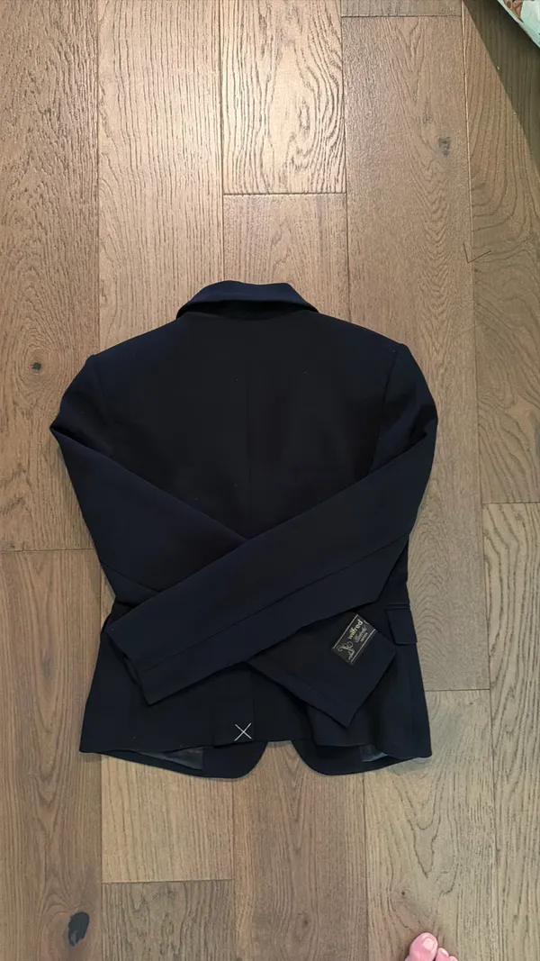 Aritzia Wilfred Blazer Black - Image 2