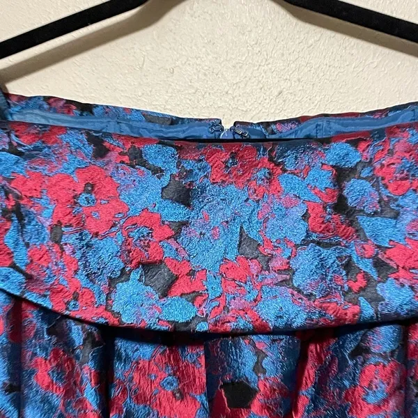 Slate & Willow Off The Shoulder‎ Floral Dress - Image 7