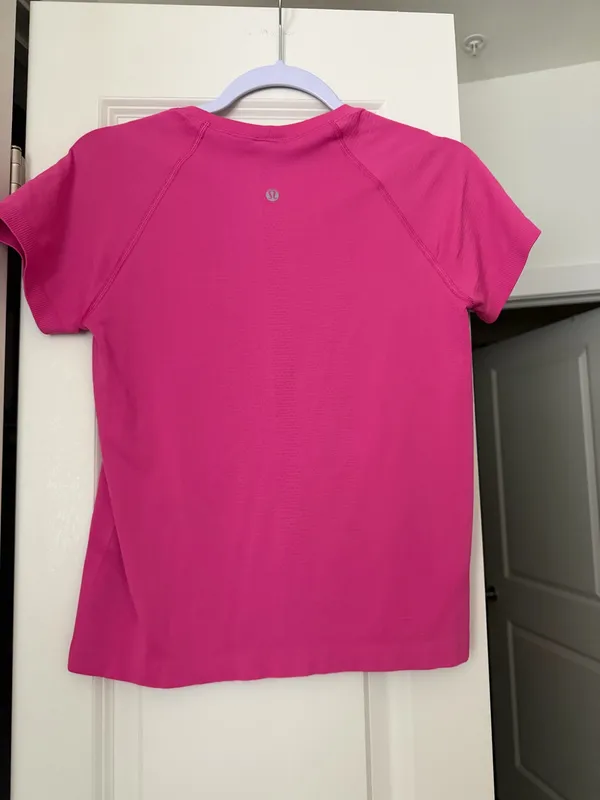 Lululemon Swiftly Tech Short Sleeve - Image 2