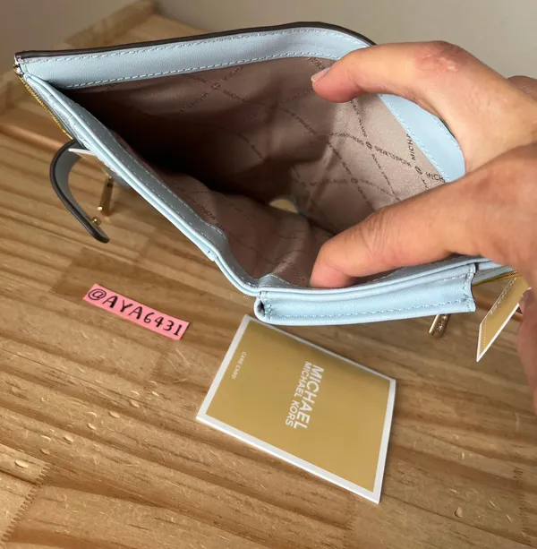 Michael Kors Wallet - Image 6