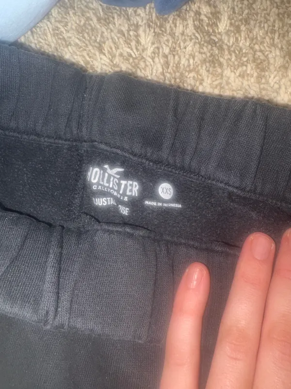 Hollister Sweatpants Black - Image 2