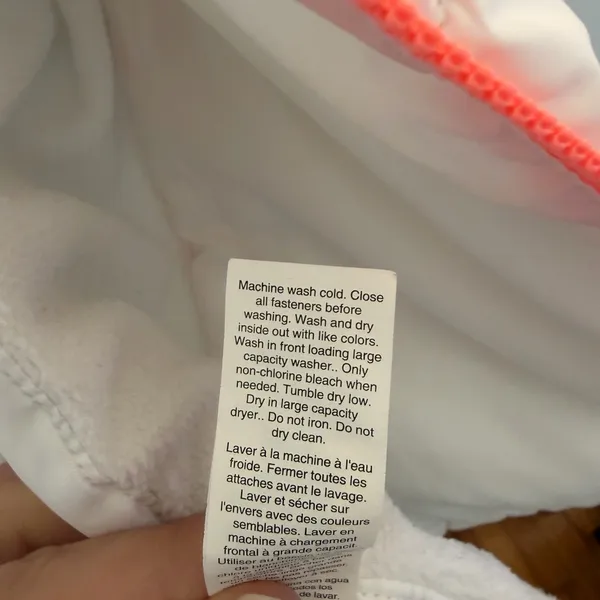 GAP White Quilted Puffer Vest with Neon Pink Trim - Image 5