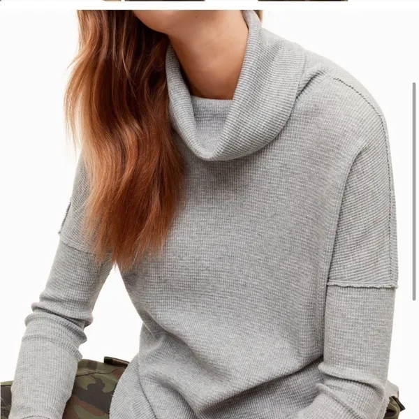 Aritzia TNA‎ Thermal Cowl Neck Tee Gray Sz S - Image 2