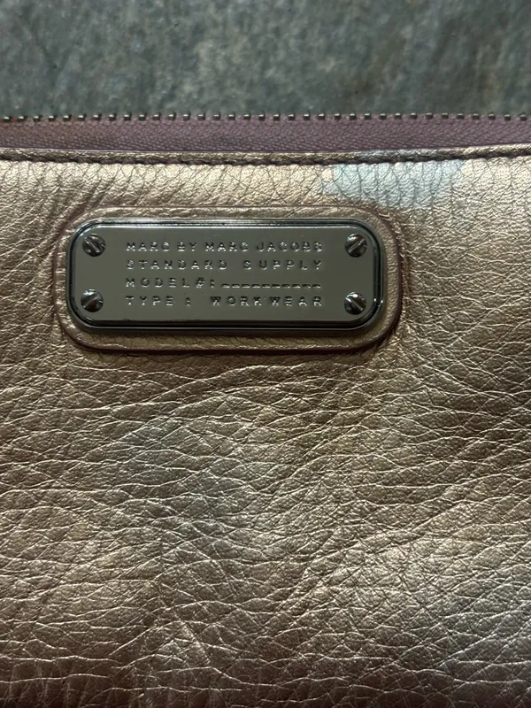 Marc by Marc Jacobs wallet - Image 2