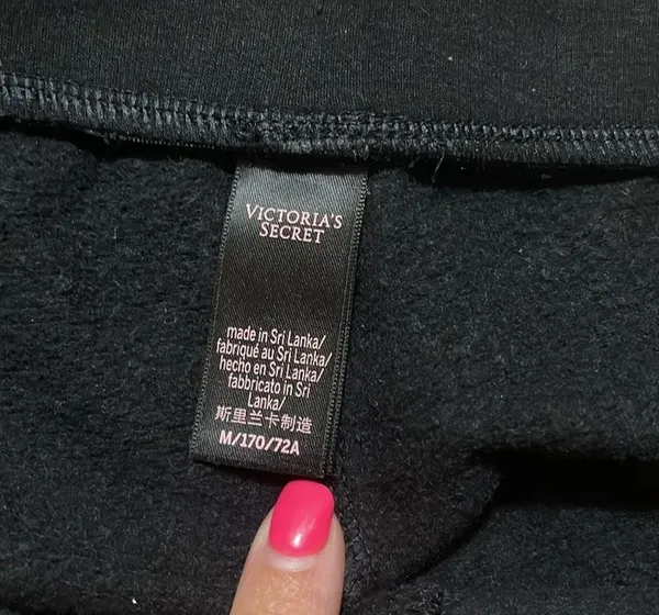 Victoria's Secret-Medium - Image 3