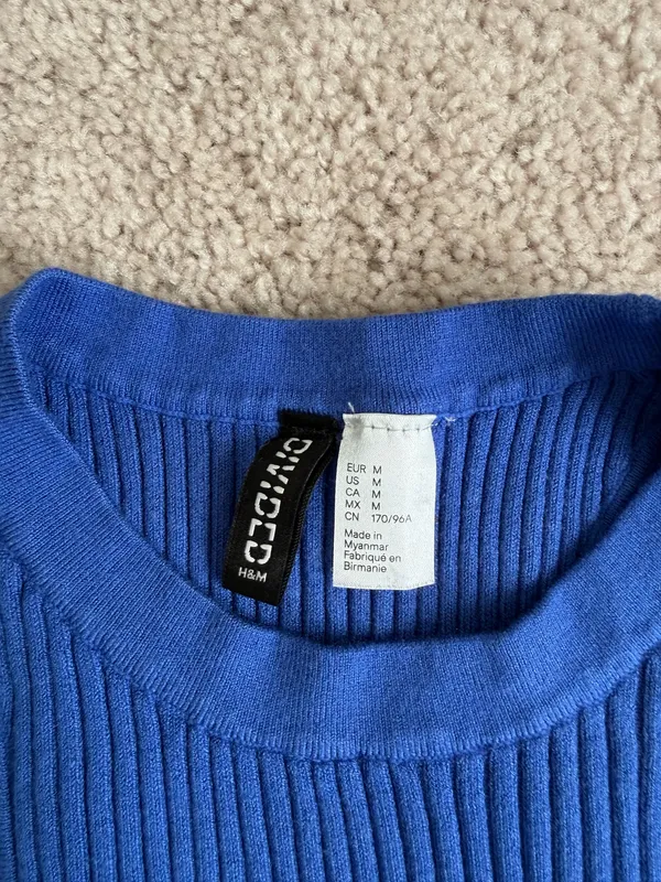H&M Divided Crop Tank Top - Image 2