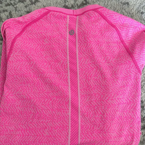Lululemon long sleeve Swiftly - Image 3