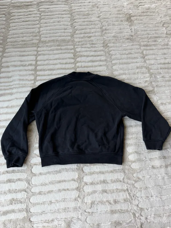 All Black Crewneck Small - Image 4