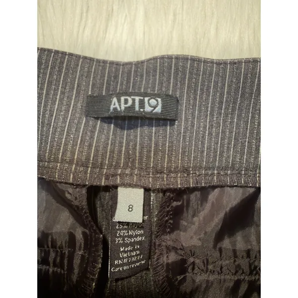 Apt. 9 Women's Size 8 Pull On Pants Slim Leg Dark Gray Light Gray Pinstripes Mid - Image 7