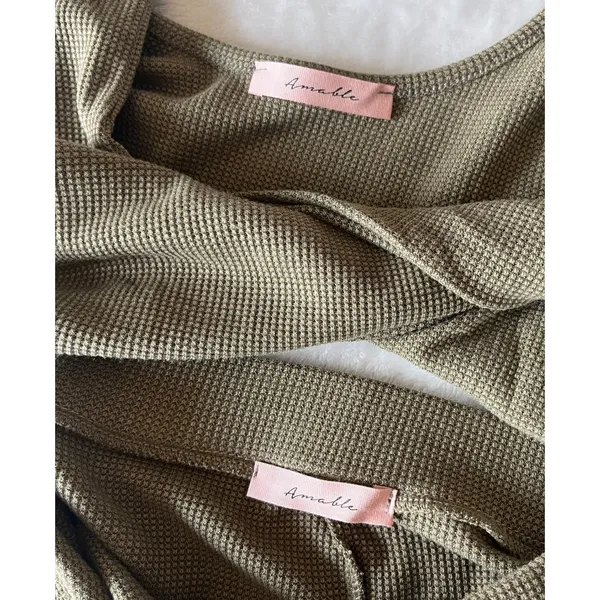 NEW Amable Women's Olive Green Set Small - Image 4