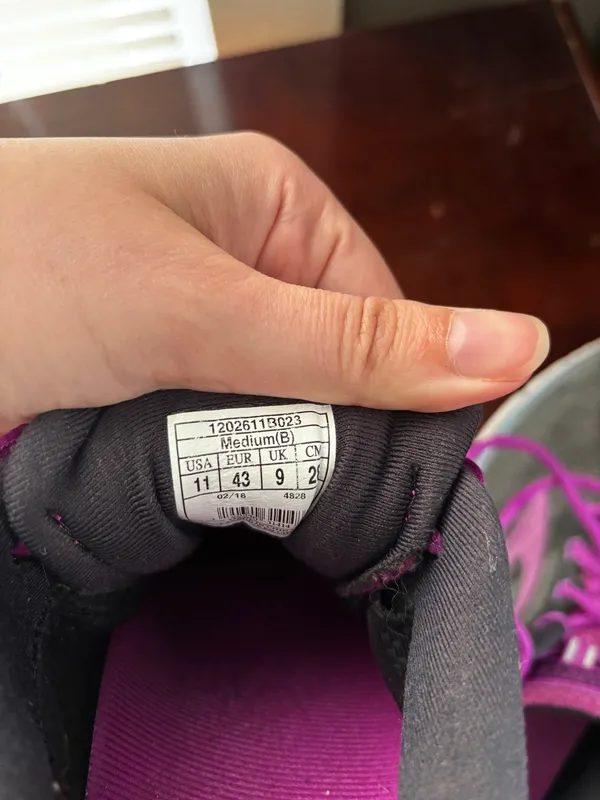 Brooks Pure Cadence Running Shoes purple black, size 11 - Image 5