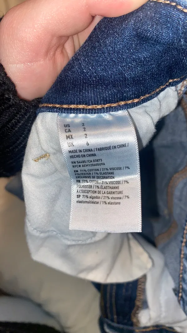 Outfitters Ripped Jean Shorts - Image 5