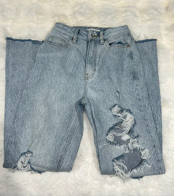 PacSun Lightwash Boyfriend Distressed Jeans - Image 2
