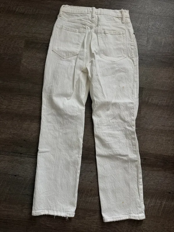 Abercrombie white distressed 90s straight ultra high rise jeans - Image 3