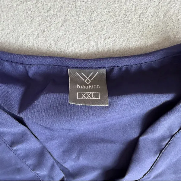 Women's Dark Blue Scrub Set Size XXL #260639 - Image 5