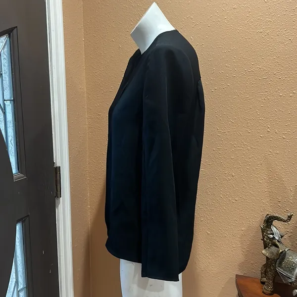 Club Monaco black long sleeve blouse - Image 4