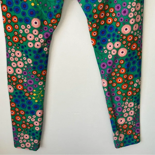 LuLaRoe Green / Pink / Yellow Patterned Leggings Size Tall and Curvy 12/18 - Image 8