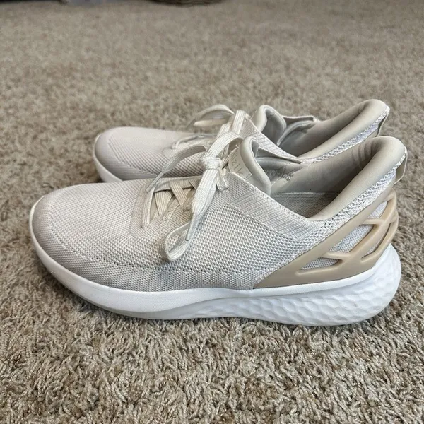 Kizik Men's 8.5 Wide Women's 10 Wide Athens Light Knit Sneakers In White‎ Creme - Image 2