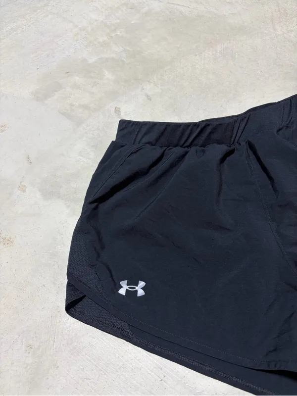 Under Armour Black Women’s Athletic Running Shorts loose medium - Image 2