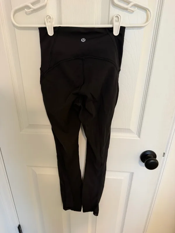 Lululemon Leggings 25" - Image 4