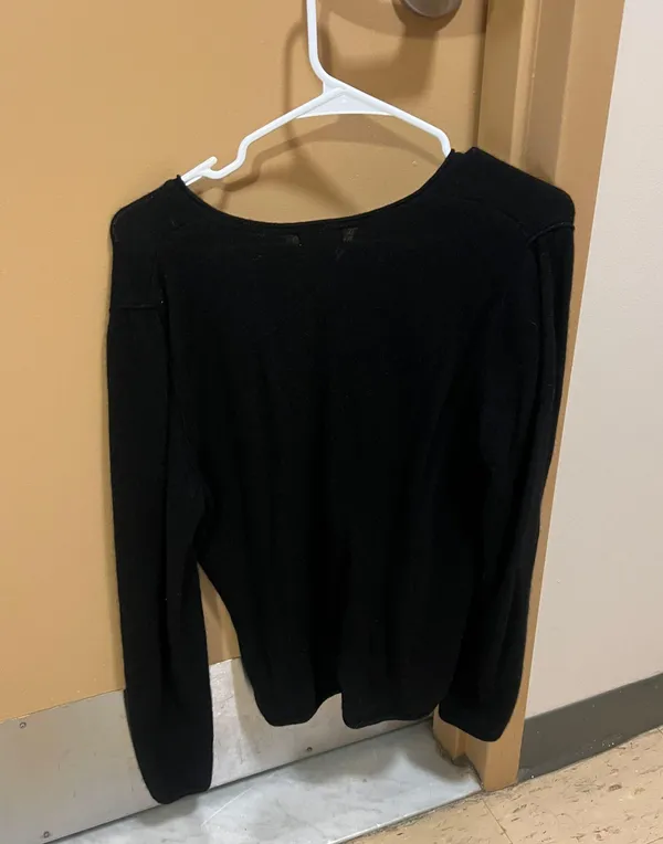 L.L.Bean 100% Cashmere Quarter-Button Sweater Top - Image 2