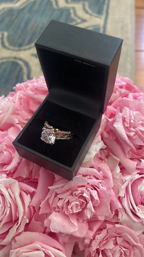 Rose gold ring - Image 2