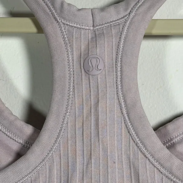 Lululemon‎ Ebb to Street Tank Top Light Purple Ribbed Racerback Built in Bra 6 - Image 3