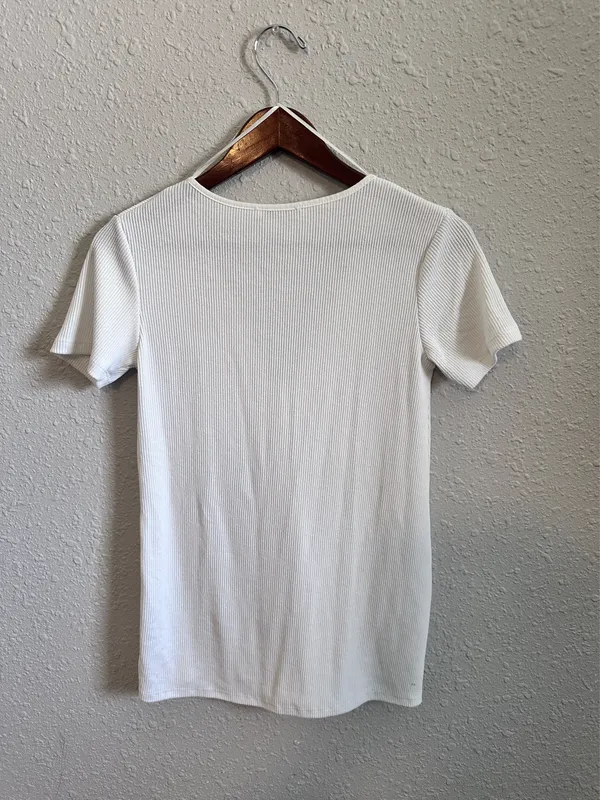 Zara White V-Neck Button-Up Top   - Image 7