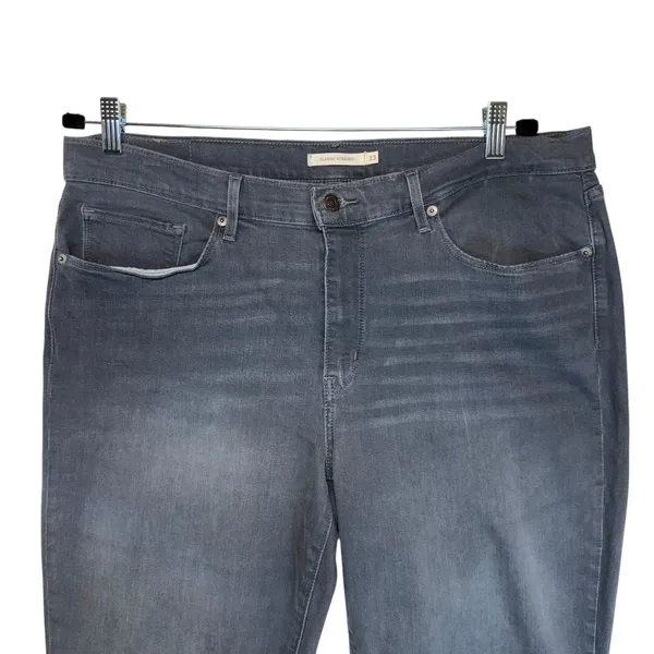 Levi Strauss Classic Straight Gray Jeans Women Wardrobe Staple Size 33 (16)‎ - Image 3