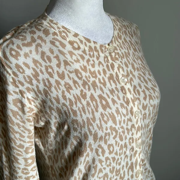 GAP Women's Leopard Print Button-Front Crewneck Cardigan Lightweight Sweater - Image 2