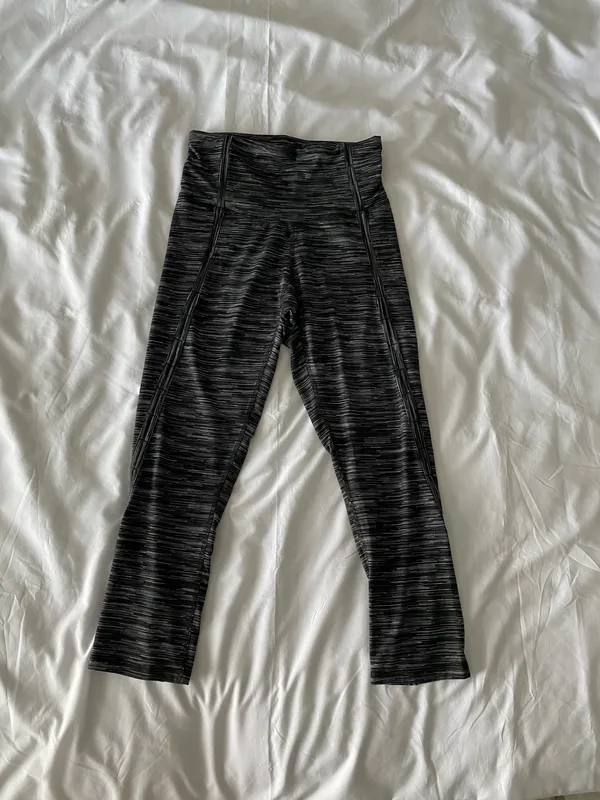 Dark Grey Cropped Active Leggings - Image 2