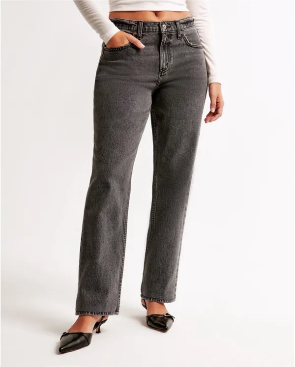 Abercrombie Curve Love Mid Rise 90s Straight Leg Jean - Image 5