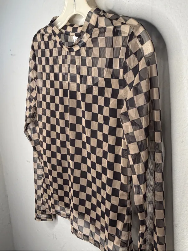 Gianni Bini Layered Top nwt - Image 2