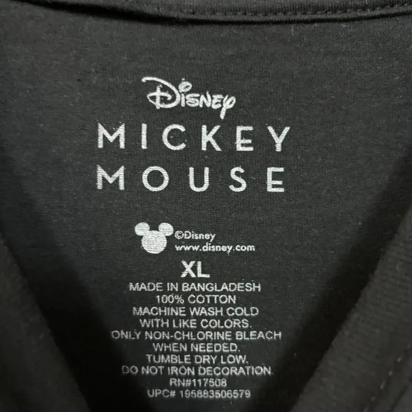 Disney Spooky Mickey Mouse Disney Tshirt size XL - Image 4
