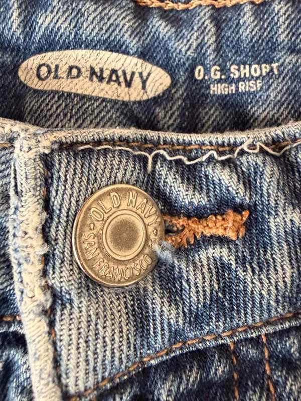 Old Navy Jean Shorts - Image 3