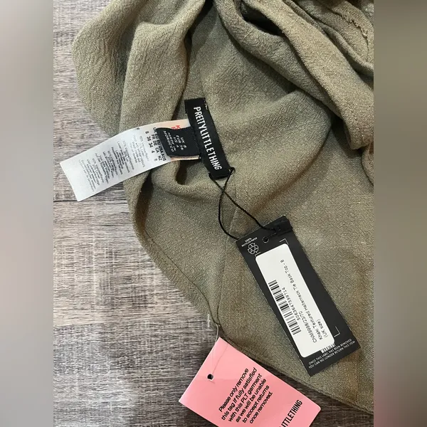 PRETTY LITTLE THING Khaki Textured Halterneck Tie Back Top - Image 5
