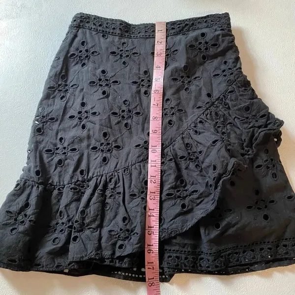 Express Black Eyelet Embroidered Ruffle Wrap Mini Skirt Size 0 - Image 5