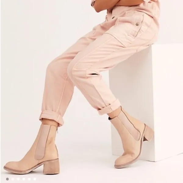 Free People Natural Leather Essential Chelsea Boot Size 9 Gently Used Boho Fall - Image 3