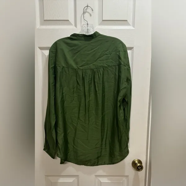 Nurture Green Viscose Silk Button Up Tuxedo Shirt Long Sleeve Size Medium - Image 2