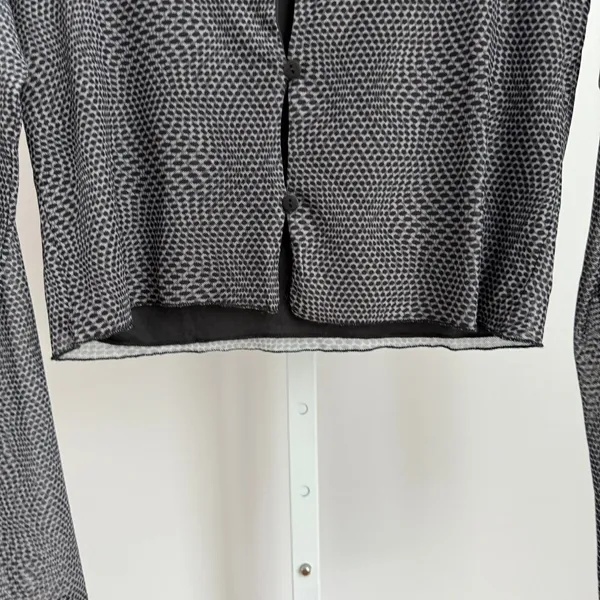 Cotton On Y2K baby Tee‎ cropped Mesh Button Up Crop Top Gray size M - Image 3