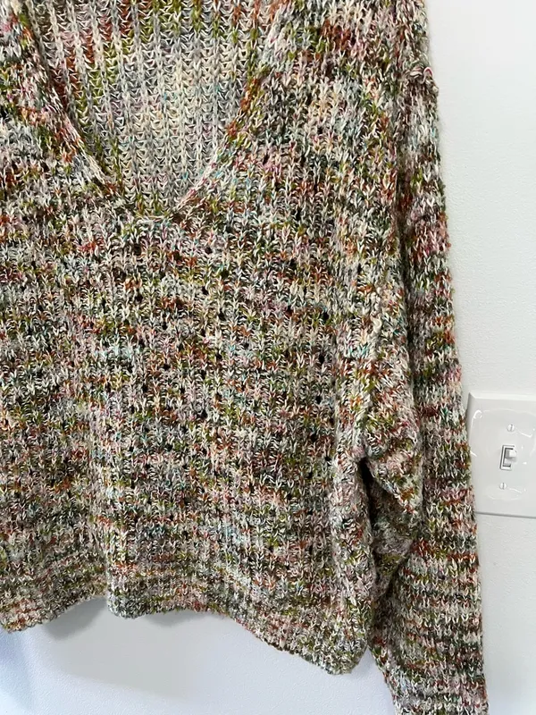Free People Highland V Sweater- Size Small - Image 6