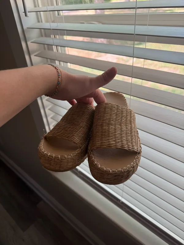 Summer sandals Tan Size 8.5 - Image 2