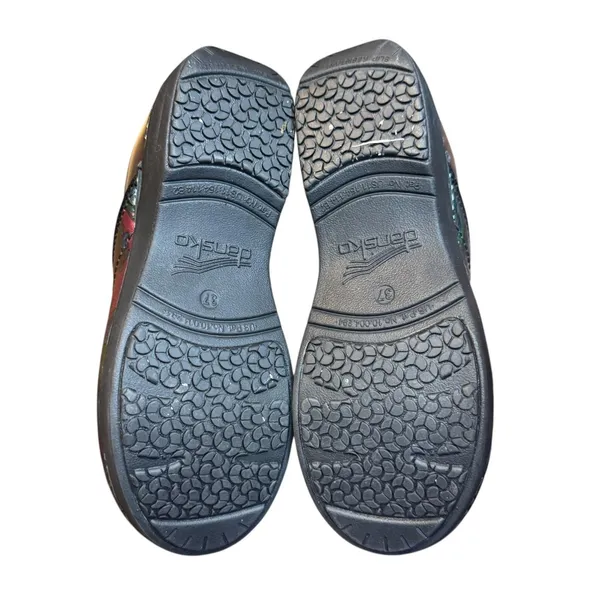 Dansko XP 2.0 Shoes Womens 6.5 Multicolor Patent Clogs Comfort Slip On Tie Dye - Image 9