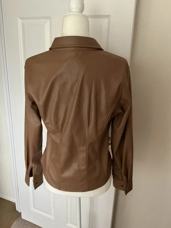 Heartloom Delancey Top In Coco-Faux Leather- Sz Small - Image 6
